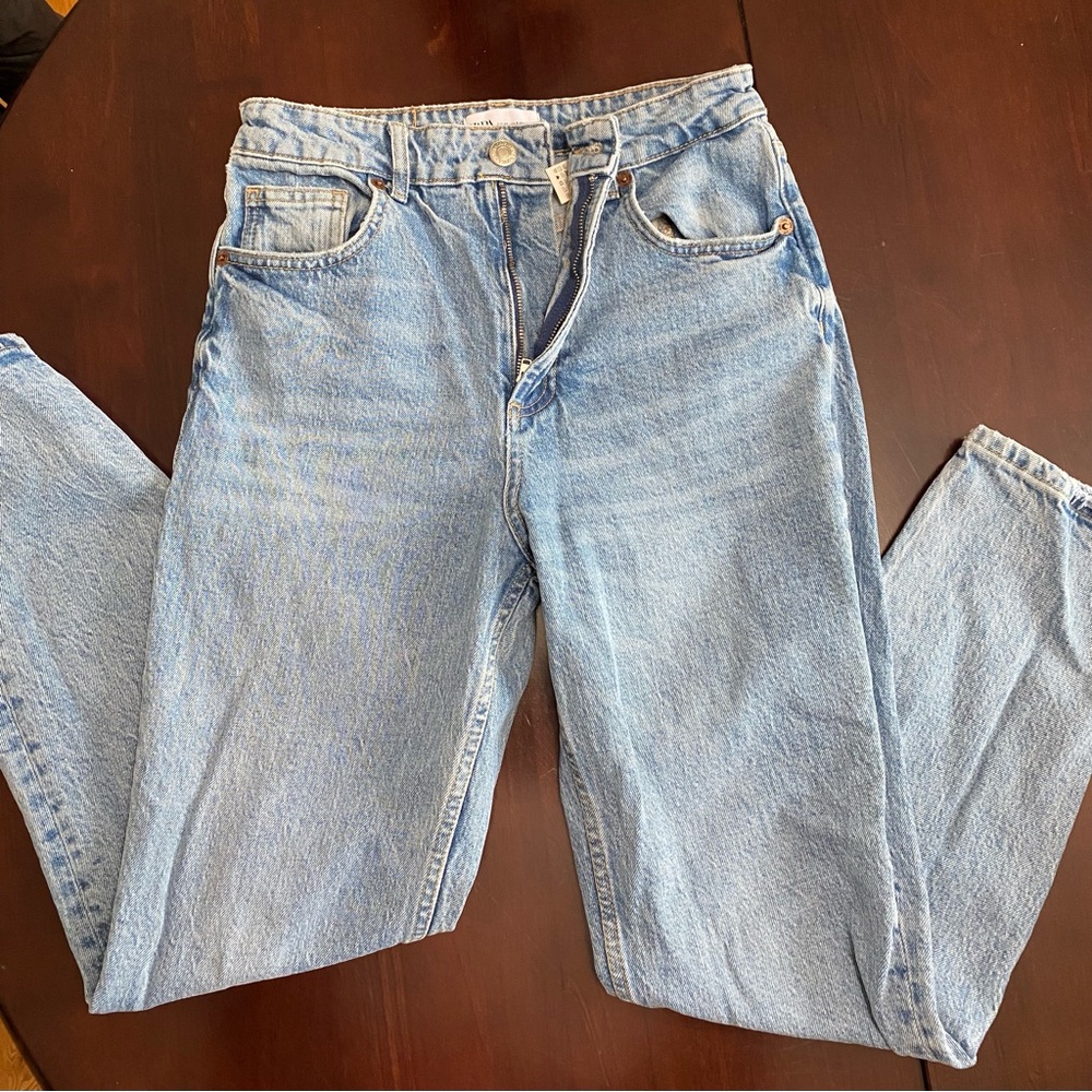 Zara High Waist Zip Fly Jeans, Size 4
